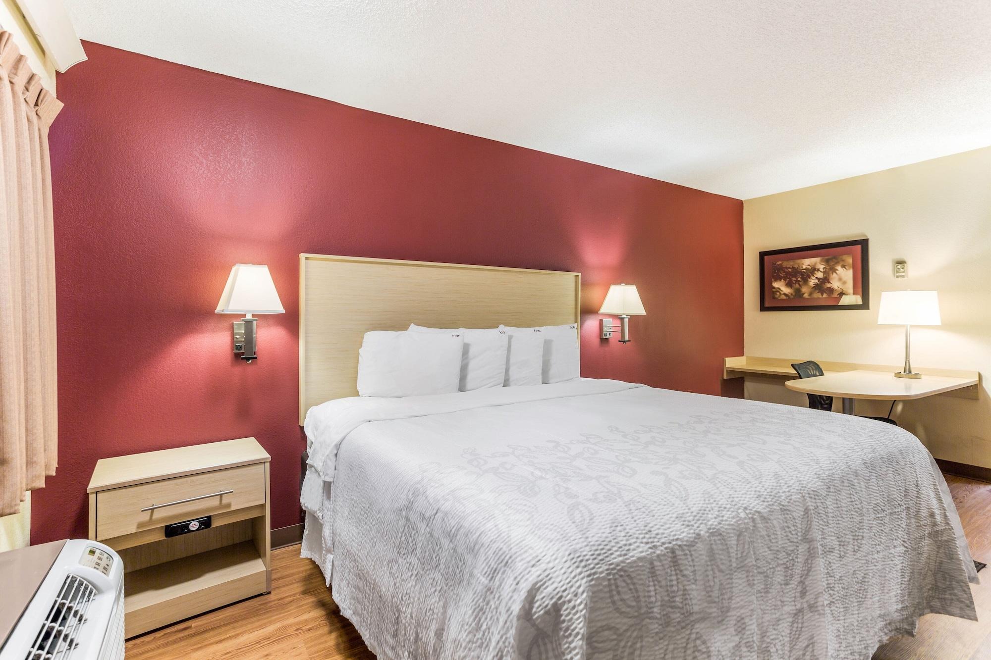 Red Roof Inn Plus+ Nashville North Гудлетсвилл Экстерьер фото
