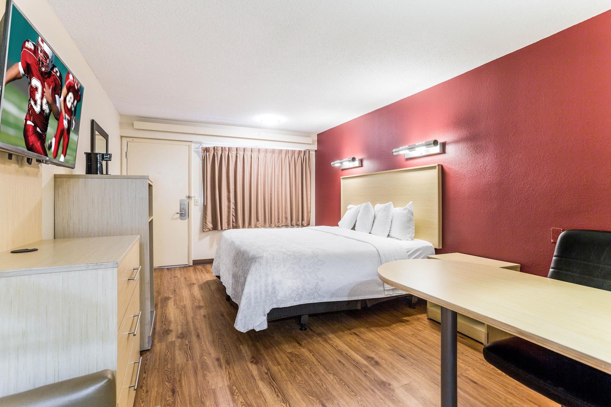 Red Roof Inn Plus+ Nashville North Гудлетсвилл Экстерьер фото