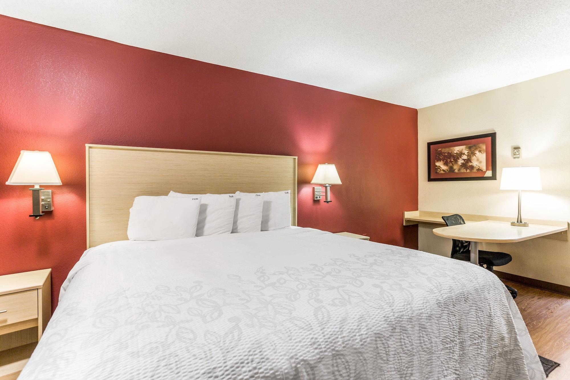 Red Roof Inn Plus+ Nashville North Гудлетсвилл Экстерьер фото