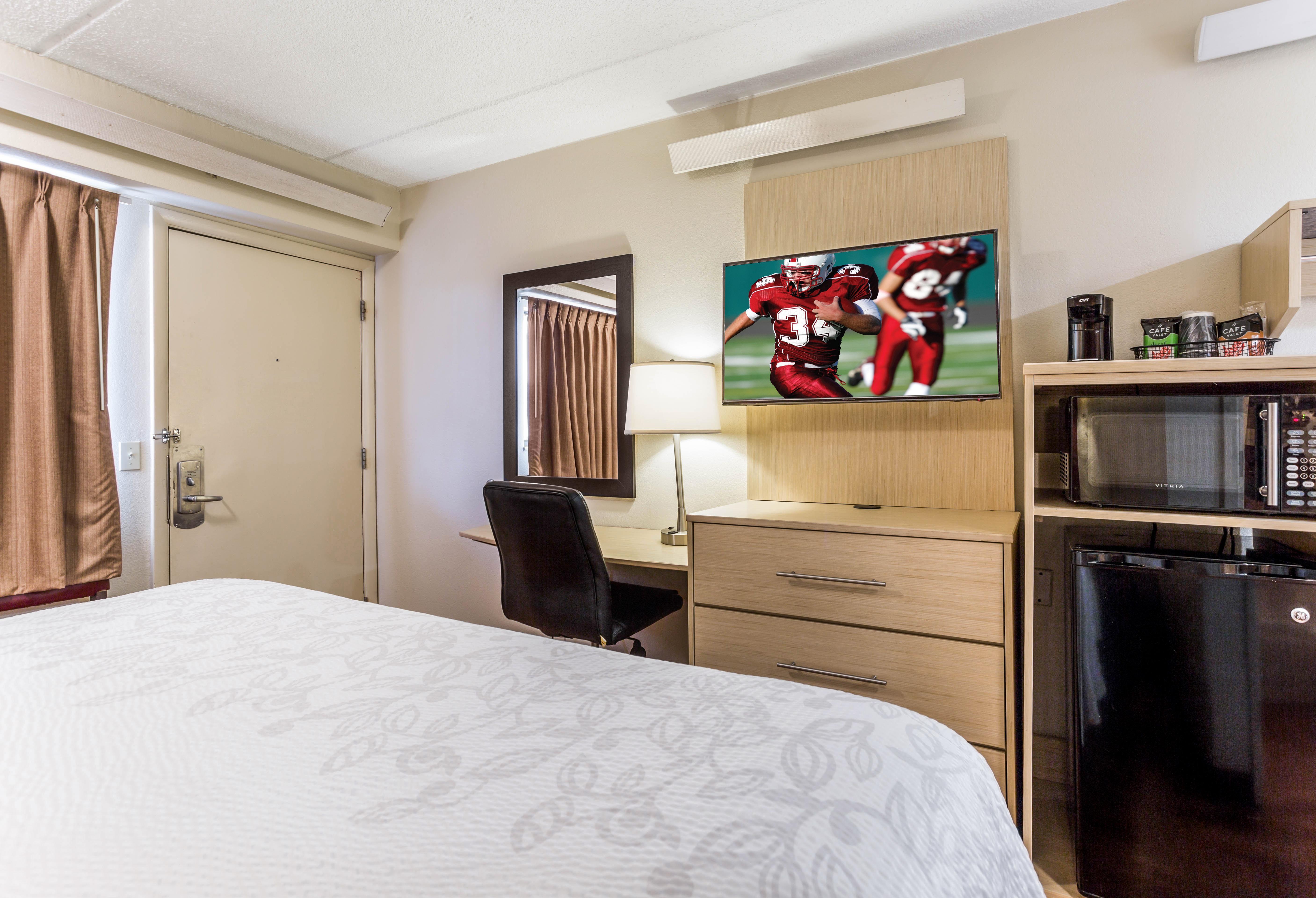 Red Roof Inn Plus+ Nashville North Гудлетсвилл Экстерьер фото