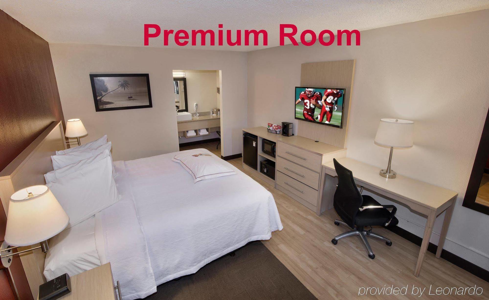 Red Roof Inn Plus+ Nashville North Гудлетсвилл Экстерьер фото