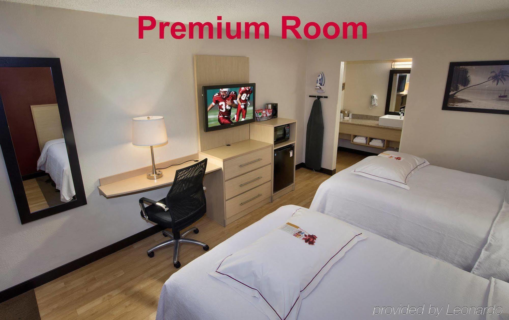Red Roof Inn Plus+ Nashville North Гудлетсвилл Экстерьер фото